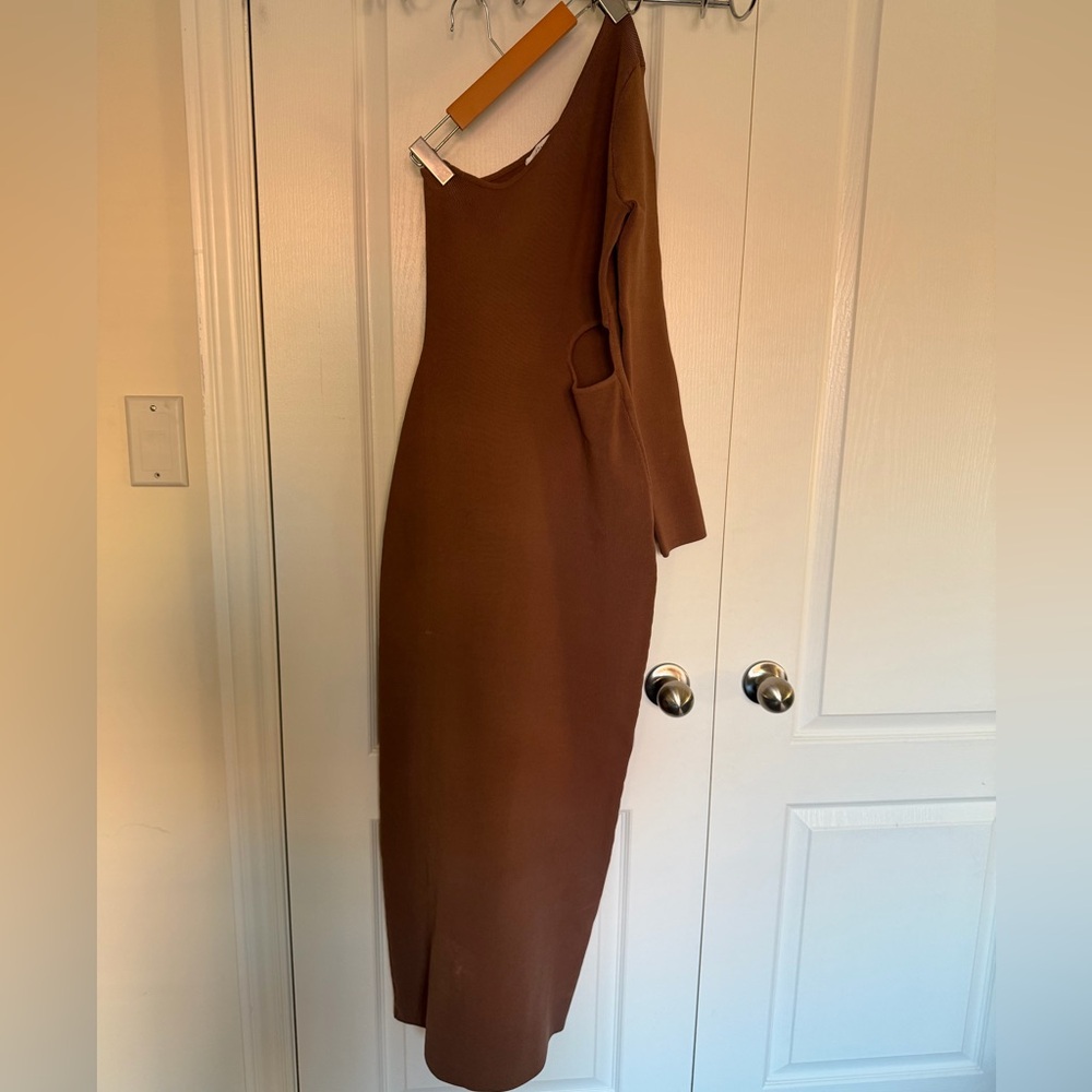 DISSH Chocolate One-Shoulder Dress